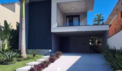 LINDÍSSIMA CASA LOCALIZADO NO MÓDULO 24 EM RIVIERA DE SÃO LOURENÇO !!