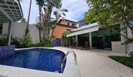 CASA EM RIVIERA DE SAO LOURENCO.