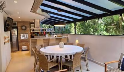 APARTAMENTO EM RIVIERA DE SAO LOURENÇO.