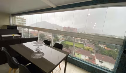 APARTANENTO NO CENTRO DE BERTIOGA, VISTA MAR.