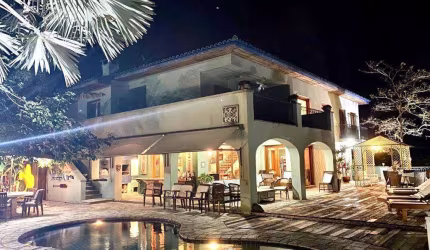 Linda casa com vista para o mar, em Guaecá CA0789