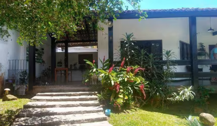 Casa com 4 dormitórios à venda, 371 m² por R$ 890.000,00 - Reserva Du Moulin - São Sebastião/SP