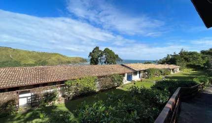 Sobrado com 1 dormitório à venda, 80 m² por R$ 700.000,00 - Toque Toque Grande - São Sebastião/SP
