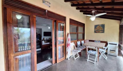 Sobrado com 3 dormitórios à venda, 155 m² por R$ 1.250.000,00 - Guaecá - São Sebastião/SP