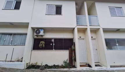 Sobrado com 2 suítes à venda, 85 m² por R$ 680.000 - Portal da Olaria - São Sebastião/SP