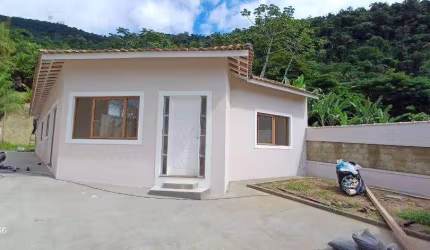 Casa com 3 dormitórios à venda, 150 m² por R$ 1.300.000,00 - Cigarras - São Sebastião/SP