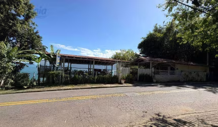 Casa com 4 dormitórios à venda, 330 m² por R$ 3.500.000 - Feiticeira - Ilhabela/SP