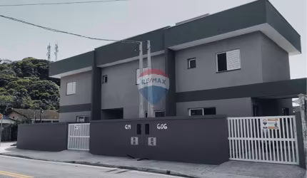 Sobrado a venda no centro  de  Bertioga, São Paulo, 2 dormitórios, investimento para Airbnb .