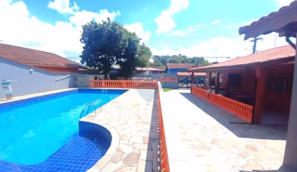 Casa térrea a venda no Indaiá em Bertioga-SP