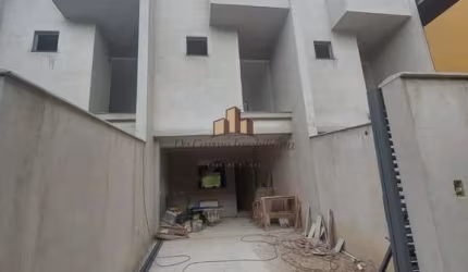 Casa com 3 quartos à venda na Avenida Miosótis, 33, Duque de Caxias, Betim por R$ 438.999