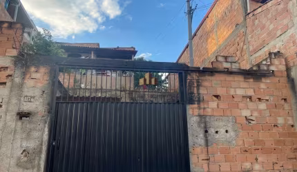 Casa com 2 quartos à venda na Rio Branco, 117, Jardim das Alterosas - 2ª Seção, Betim por R$ 190.000