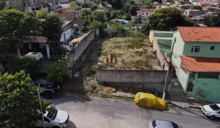 Terreno à venda na Rua Doutor Leocádio, 33, Novo Horizonte, Betim por R$ 130.000