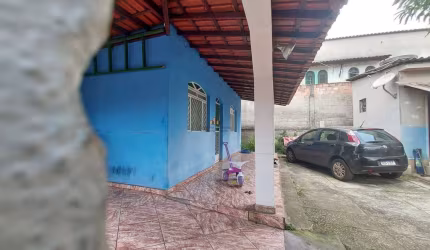 Casa com 4 quartos à venda na Rua Sobral, 45, Jardim das Alterosas 1ª Seção, Betim por R$ 450.000