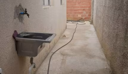 Casa com 2 quartos à venda na Rua Exodo, 1333, Teixeirinha, Betim por R$ 230.000