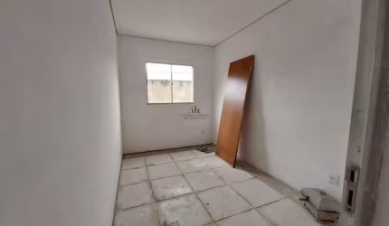 Casa com 2 quartos à venda na Rua Exodo, 1333, Teixeirinha, Betim por R$ 180.000