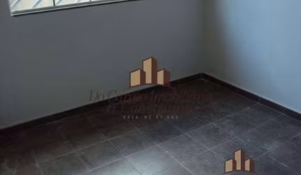 Casa com 3 quartos à venda na Rua Dona Zuina, 100, Centro, Mateus Leme por R$ 360.000