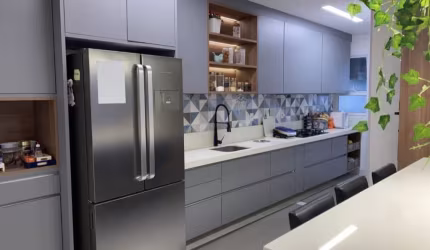 Lindo Apartamento de no Condomínio Lê Parc com 160m²