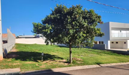 Maravilhos lote Condondomínio Terras Alvorada com 800m²
