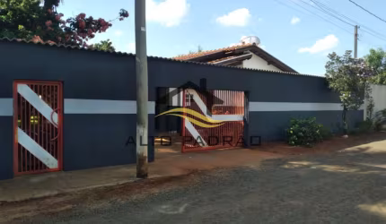 Chácara / sítio com 3 quartos à venda na Av. Floresta, 1644, Área Rural de Artur Nogueira, Artur Nogueira por R$ 800.000