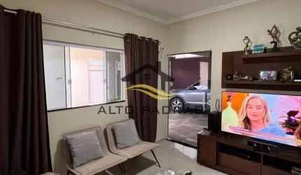 Casa com 3 quartos à venda na Rua Benedito de Moraes Filho, 340, Parque Residencial Bom Jardim, Artur Nogueira por R$ 520.000