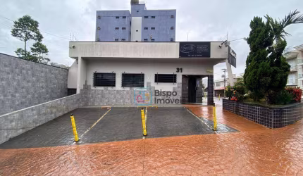 Casa à venda, 245 m² por R$ 1.250.000,00 - Chácara Machadinho I - Americana/SP