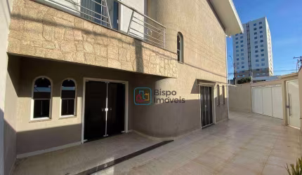 Casa à venda, 218 m² por R$ 930.000,00 - Vila Belvedere - Americana/SP
