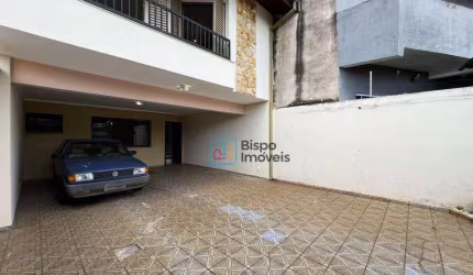 Casa com 3 dormitórios para alugar, 156 m² por R$ 2.961,00/mês - Parque Novo Mundo - Americana/SP