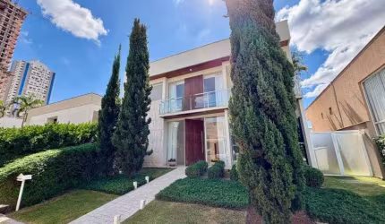 Sobrado de luxo 4 suites, 450 m² 4 vagas altissimo padrão de acabamento no Alphaville Araguaia