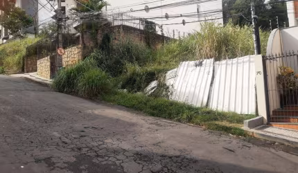 Terreno para Venda em Juiz de Fora, Residência