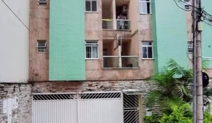 Cobertura para Venda em Juiz de Fora, Residência, 2 dormitórios, 1 suíte, 2 banheiros, 2 vagas