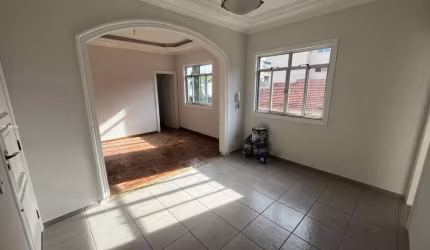 Apartamento para Venda em Juiz de Fora, Santa Helena, 3 dormitórios, 2 banheiros, 1 vaga