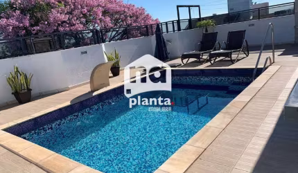 Cobertura à venda no Bairro Estreito em Florianópolis-SC, com 3 quartos, 1 suíte, 2 vagas