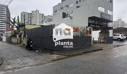 Galpão para aluguel, Salas Comerciais para Aluguel, Built To Suit (BTS), no Bairro Campinas, São José-SC, a 50 Metros do Giassi