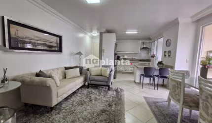 Apartamento Alaide Knabben, 2 quartos no bairro Estreito, Florianópolis