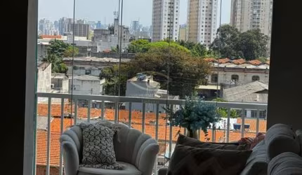 Apartamento à venda no Brás, São Paulo-SP: 1 quarto, 2 salas, 1 banheiro, 1 vaga de garagem, 54,00 m² de área. Venha conhecer!