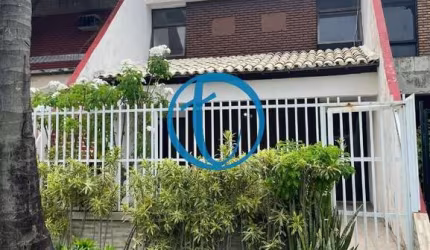 Casa com 3 quartos à venda na Rua Nova Canaã, 22, Itapuã, Salvador, 188 m2 por R$ 600.000