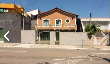 Sobrado com 4 dormitórios à venda, 214 m² por R$ 1.000.000,00 - Jardim Bela Vista - São José dos Campos/SP