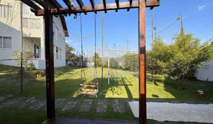 Casa à venda no Condomínio Estância Marambaia em Vinhedo - SP