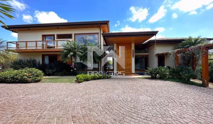Casa de alto padrão com 05 quartos à venda no ondomínio Fazenda da Grama em Itupeva - SP.