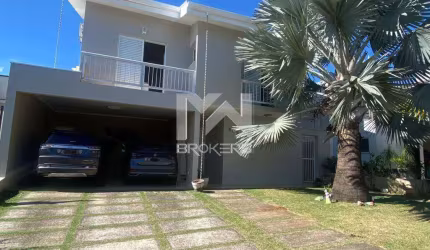 Casa à venda no Condomínio Residencial Terras de São Francisco em Vinhedo - SP.