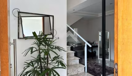 Casa térrea om 3 quartos a venda no condomínio São Lourenço na cidade de Valinhos - SP