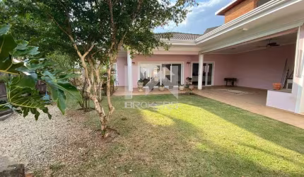 Casa térrea à venda no Condominio Jardim Paulista I em Vinhedo - SP