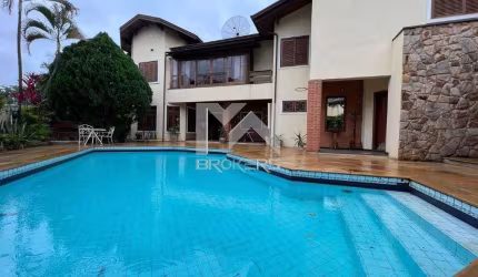 Casa para alugar no Condomínio Marambaia em Vinhedo SP.