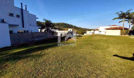 Terreno à venda no Condomínio Reserva dos Vinhedos em Louveira - SP