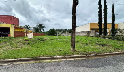 Terreno plano com 1.082 metros quadrados a venda no condomínio Marambaia na cidade de Vinhedo - SP.