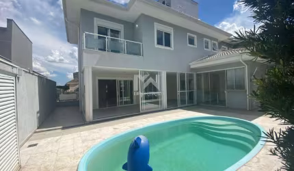 Casa à venda no Condomínio Morada das Nascentes em Valinhos - SP