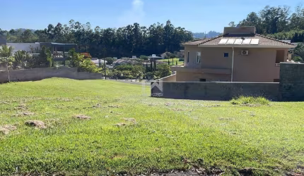 Terreno a venda no condomínio Santa Teresa - Vinhedo - SP