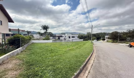 Terreno à venda no Condomínio Residencial Villaggio Paradiso em Itatiba - SP