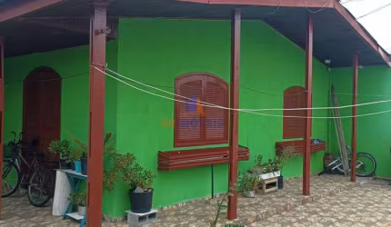 Casa para Venda em Pinhais, Vargem Grande, 5 dormitórios, 2 banheiros, 6 vagas