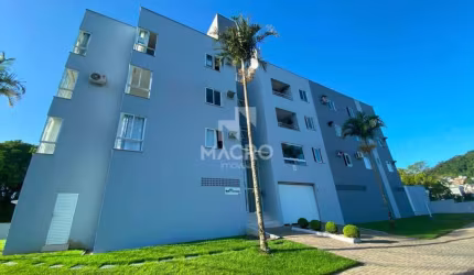 Apto | Amizade | 3 quartos (1 suíte) | 83m²